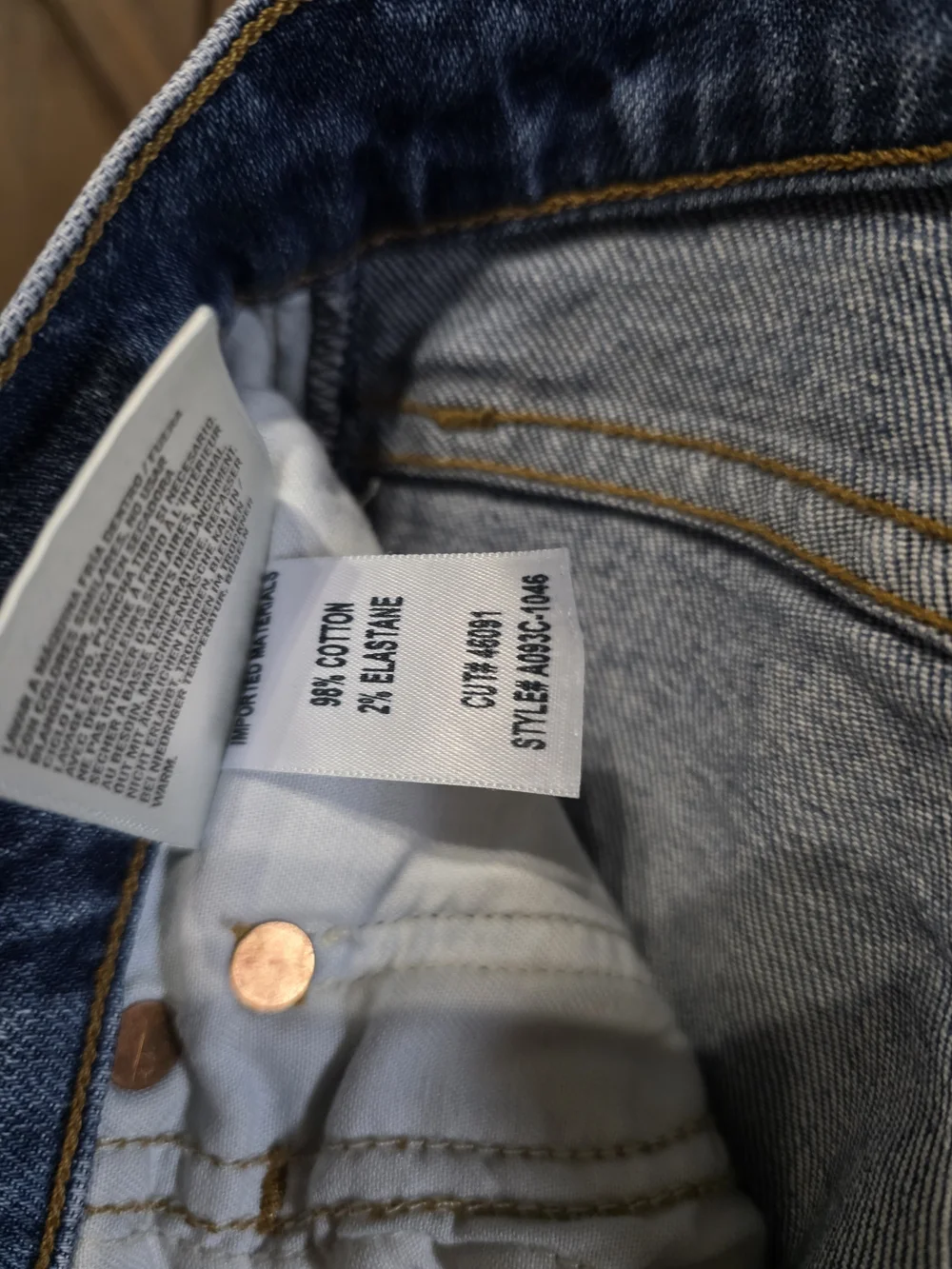 Agolde Women’s Skinny Jeans Medium Blue Wash - Picture 4 of 4